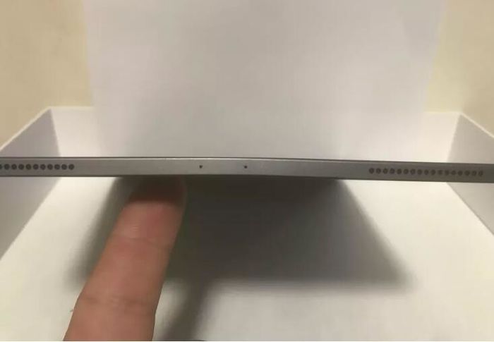 蘋果承認(rèn)部分新款iPad Pro輕微彎曲，但不影響性能